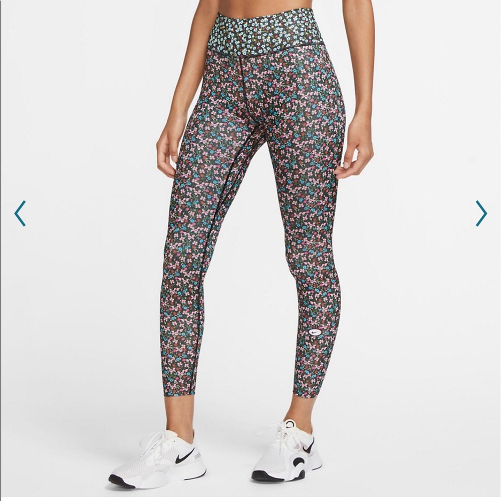 Nike leggings